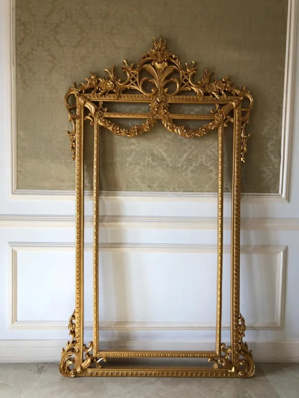 Gilded Opulence Frame in Louis XV Elegance