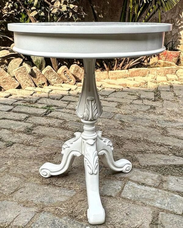 Classic Dinner Table - Image 2