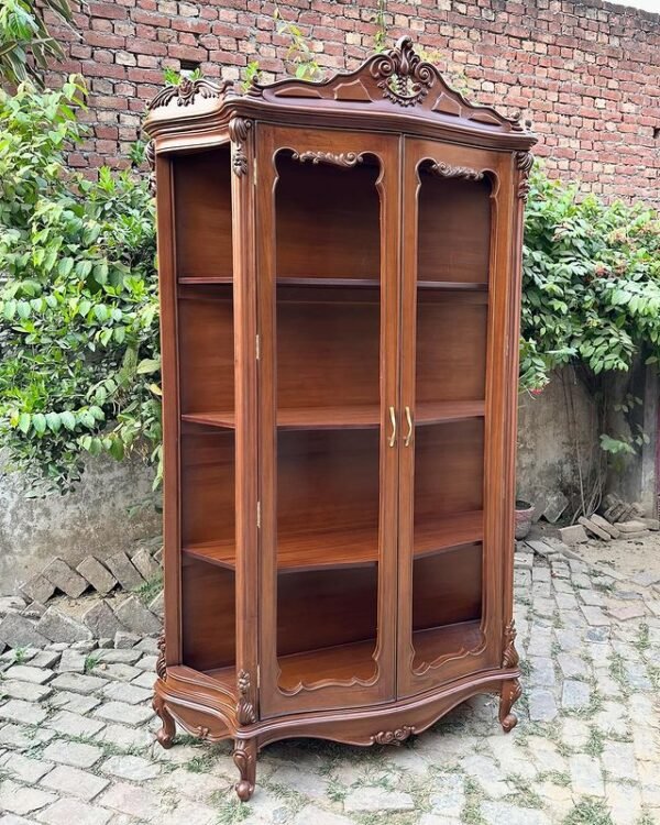 Armoire inspired by French classic silhouette - Image 2